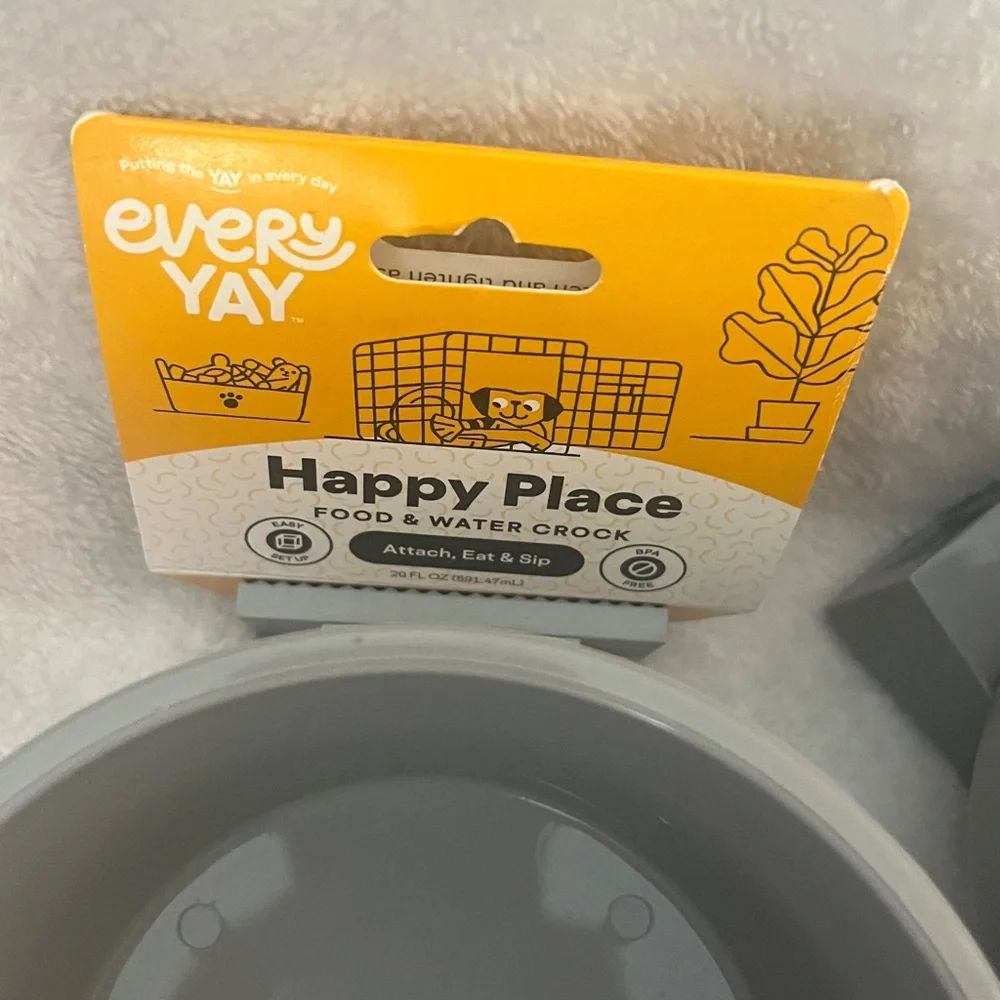 EveryYay Gray Dog Water Crocks